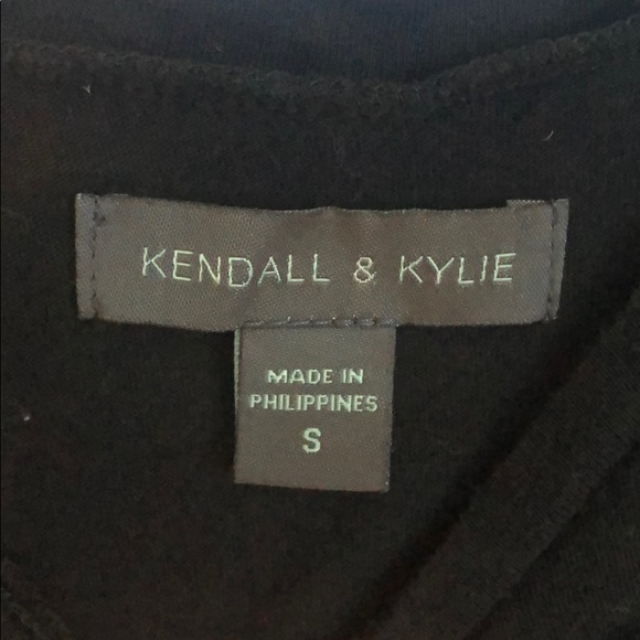 Kendall & Kylie Pacsun Black fringe tank top - Picture 2 of 4